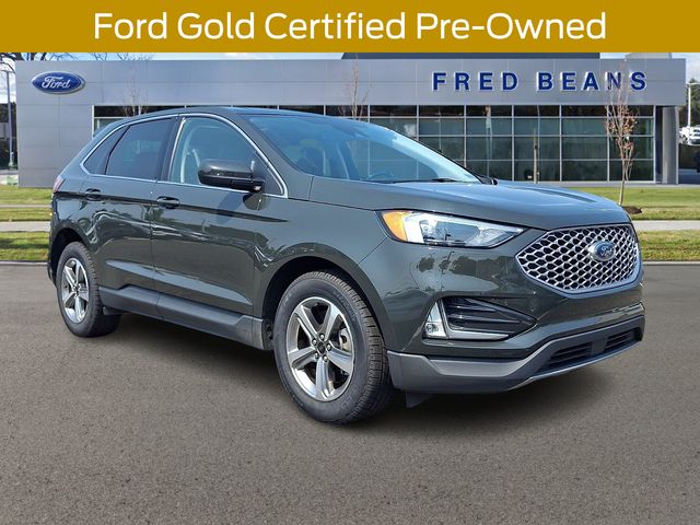 2023 Ford Edge