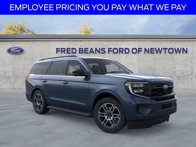 2026 Ford Expedition Active 4x4's photo