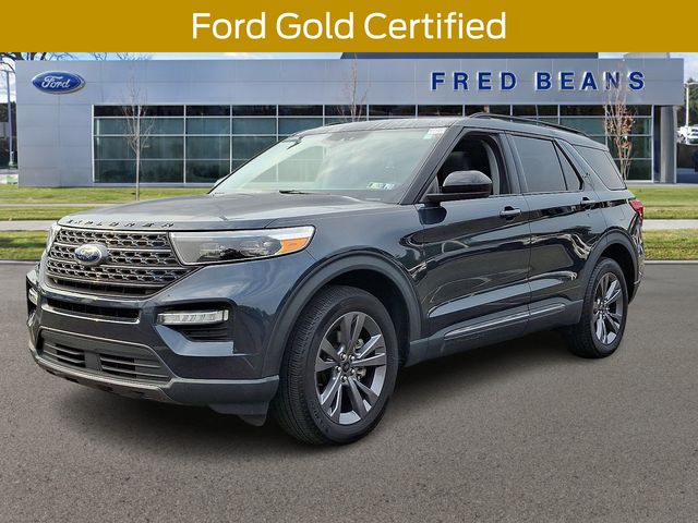 2022 Ford Explorer XLT photo 2