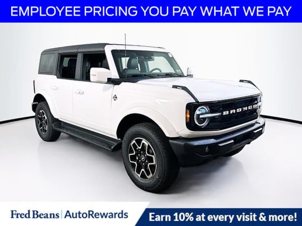 New 2025 Ford Bronco Outer Banks SUV