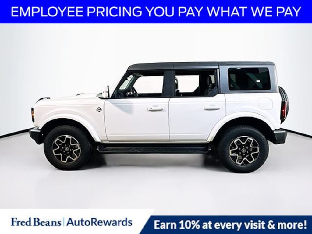 New 2025 Ford Bronco Outer Banks SUV