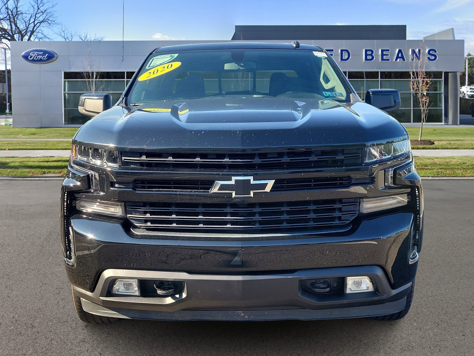 Used 2020 Chevrolet Silverado 1500 RST with VIN 3GCPWDED4LG135661 for sale in Newtown, PA