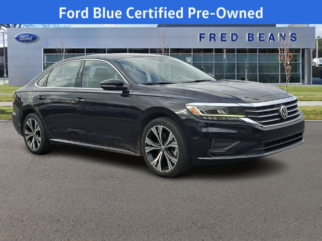 2022 Volkswagen Passat 2.0T SE FWD photo