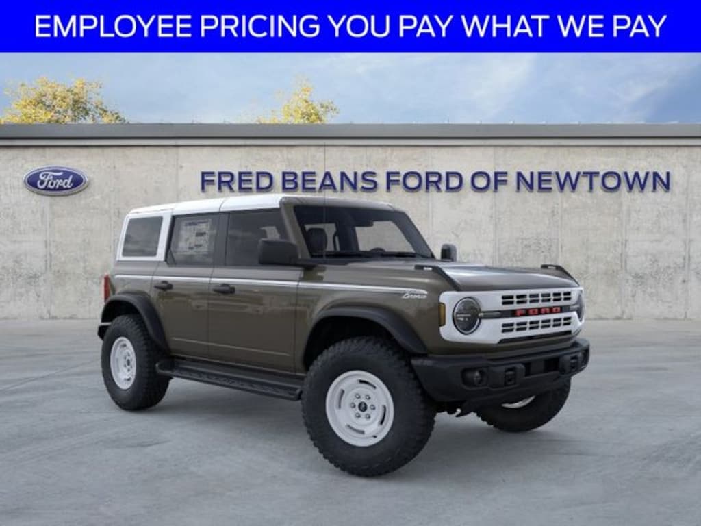New 2026 Ford Bronco Heritage Edition SUV