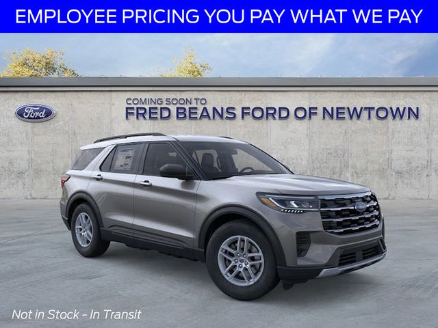 2026 Ford Explorer Active 4WD's photo