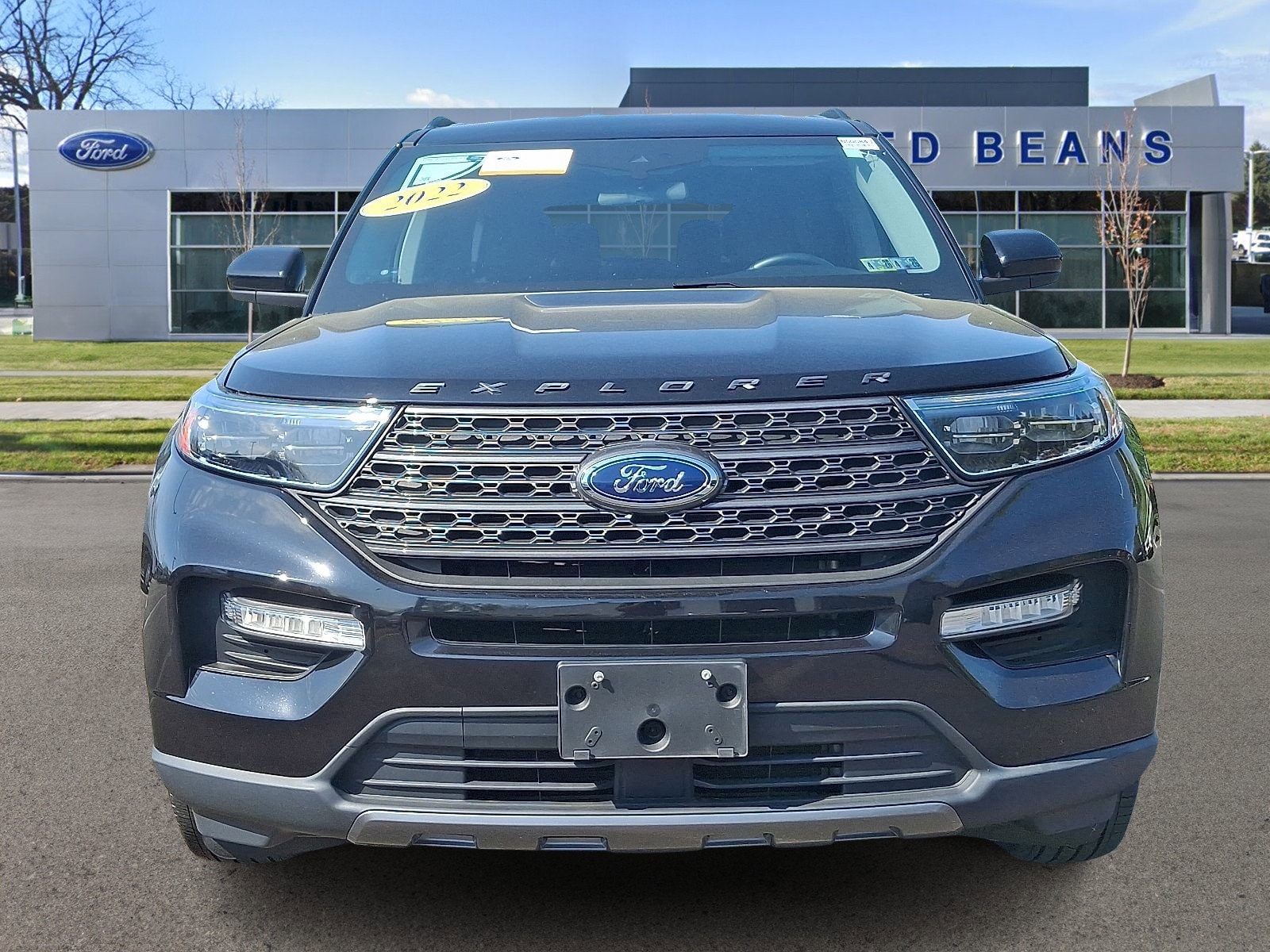 Certified 2022 Ford Explorer XLT with VIN 1FMSK8DH1NGA89637 for sale in Newtown, PA