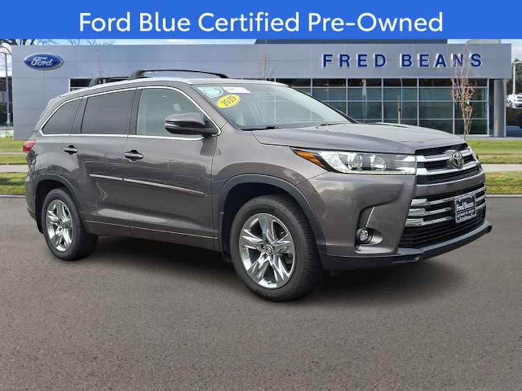 Used 2019 Toyota Highlander Limited SUV