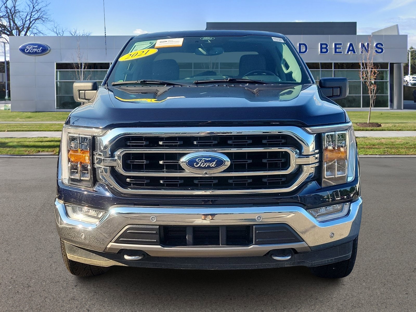 Used 2021 Ford F-150 XLT with VIN 1FTEW1EP2MFB36035 for sale in Newtown, PA