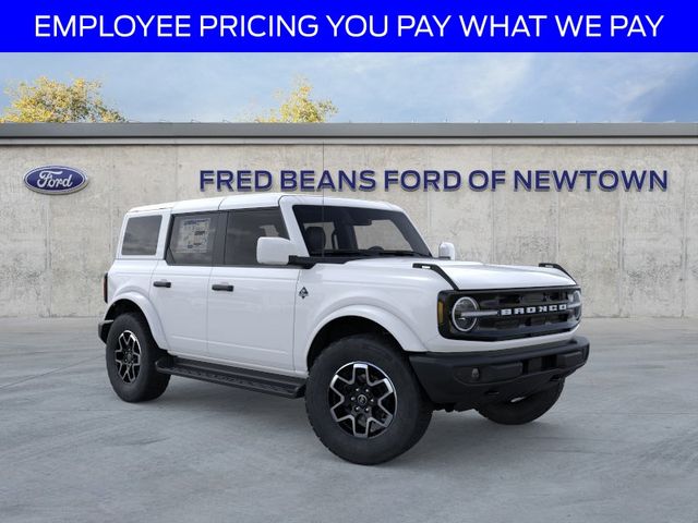 2026 Ford Bronco Outer Banks 4x4's photo