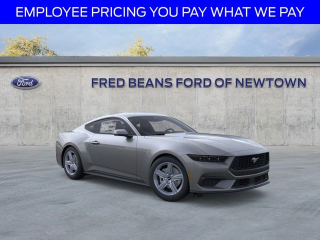 2026 Ford Mustang EcoBoost Fastback's photo