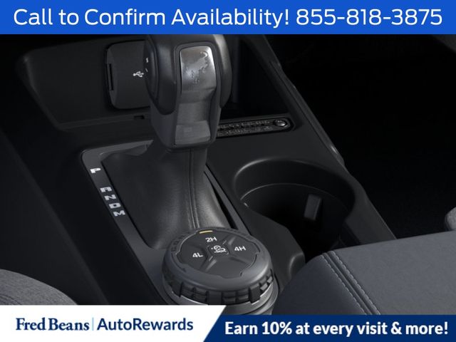 2025 Ford Bronco 4-Door Base - Photo 18