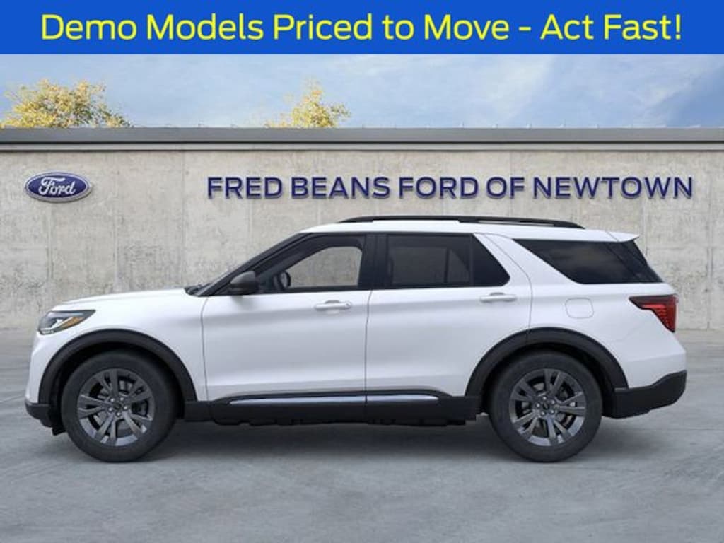 New 2025 Ford Explorer Active SUV