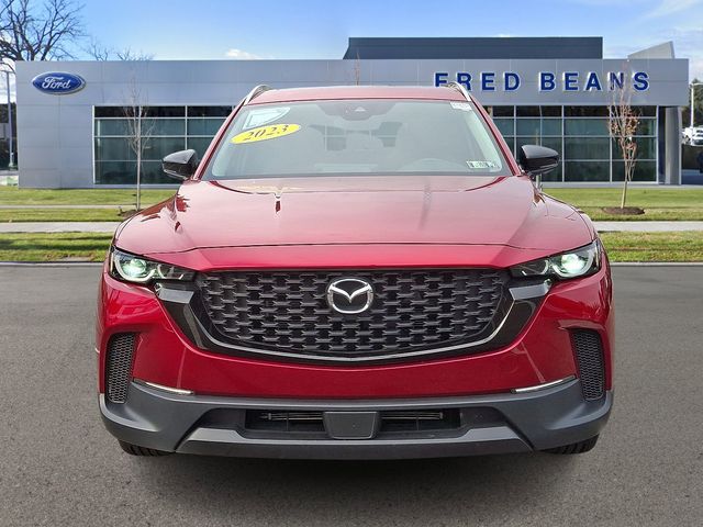 2023 Mazda CX-50 2.5 Preferred Plus photo 2