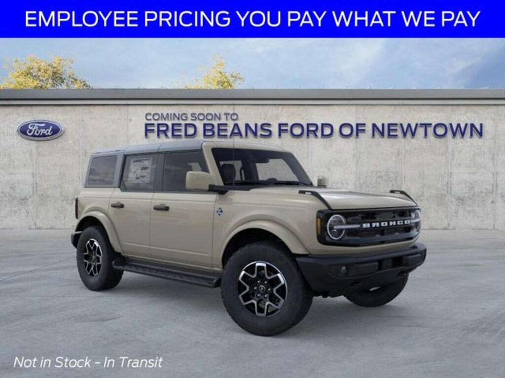 New 2026 Ford Bronco Outer Banks SUV
