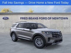 2025 Ford Explorer Active SUV