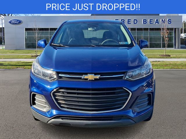 Used 2017 Chevrolet Trax LS with VIN 3GNCJNSB2HL220039 for sale in Newtown, PA