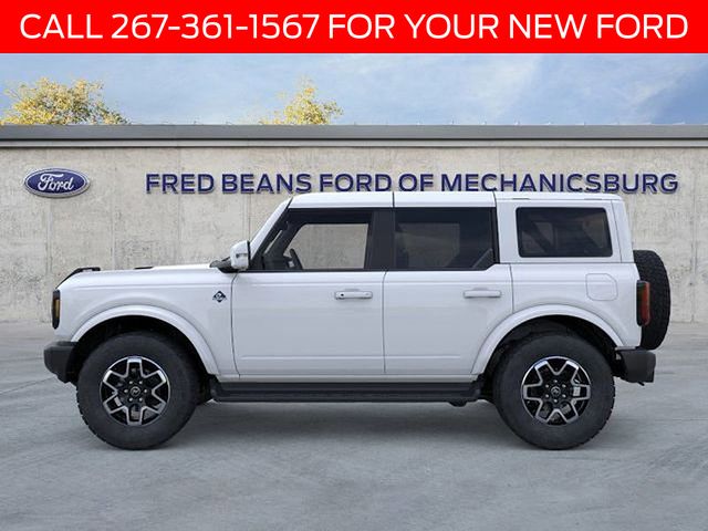 2025 Ford Bronco Outer Banks photo 2