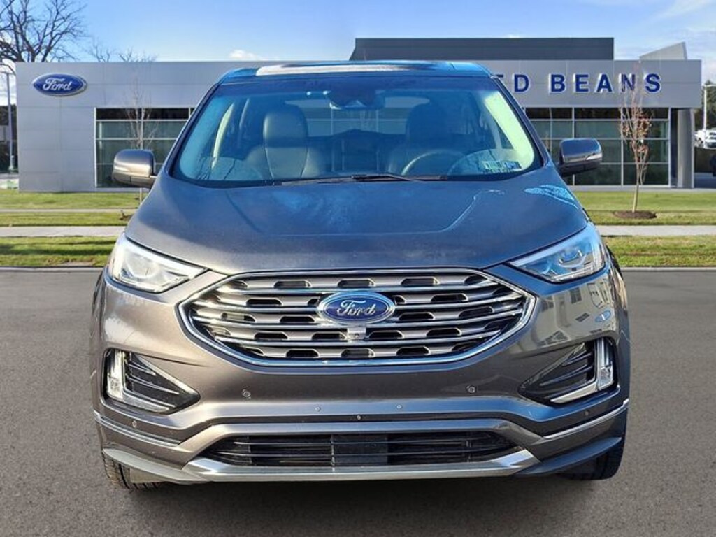 Certified 2019 Ford Edge Titanium SUV
