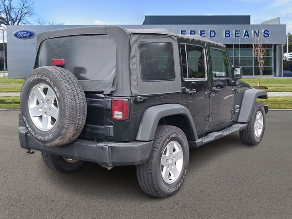Used 2012 Jeep Wrangler Unlimited Sport SUV