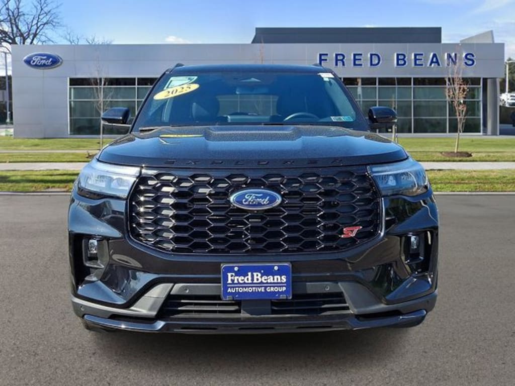 Used 2025 Ford Explorer ST SUV