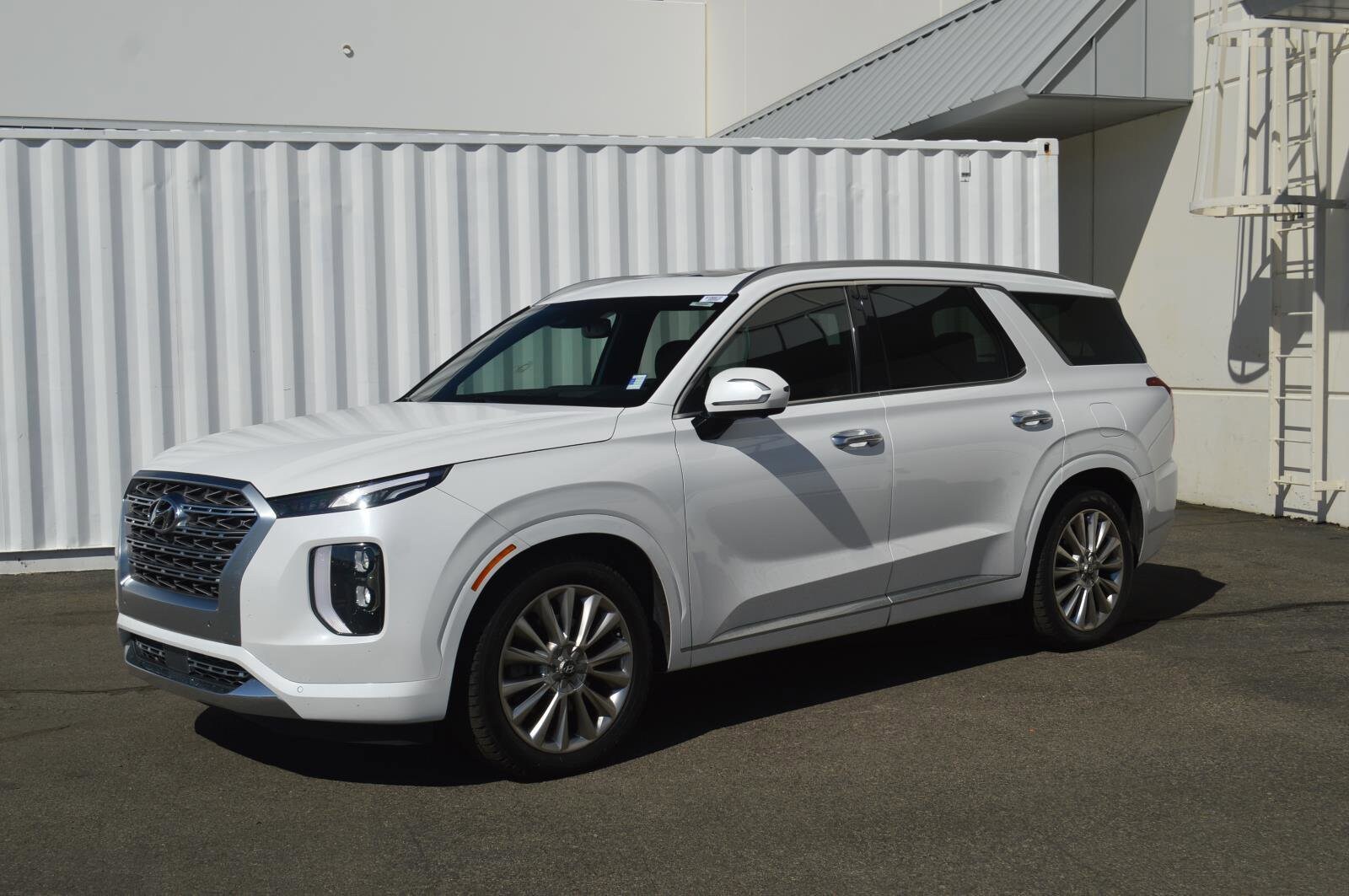 2020 Hyundai Palisade Limited photo 2