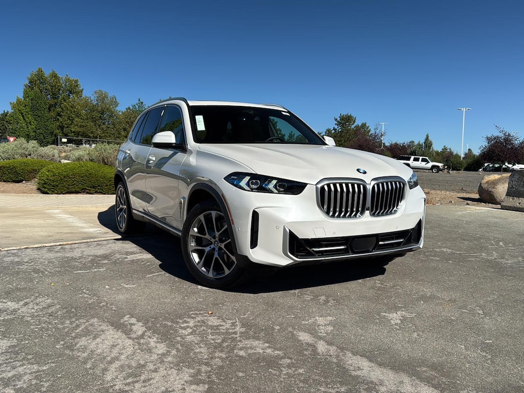 New 2026 BMW X5 xDrive40i Sports Activity Vehicle