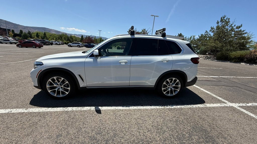 Used 2022 BMW X5 40i with VIN 5UXCR6C07N9J99163 for sale in Reno, NV