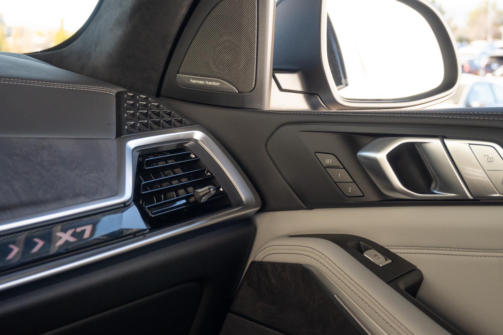 2026 BMW X7 40i - Photo 28