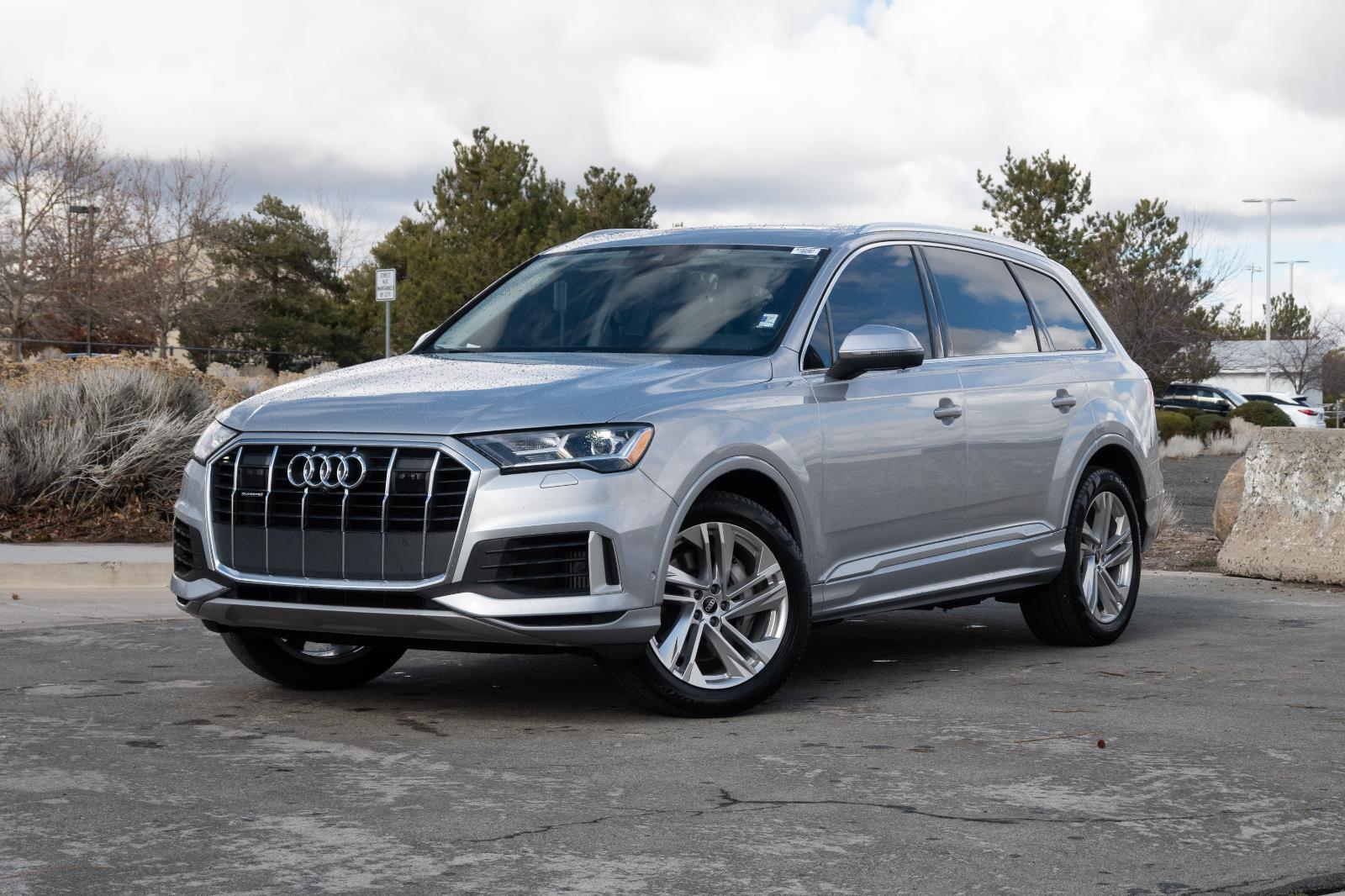 2022 Audi Q7 Premium Plus
