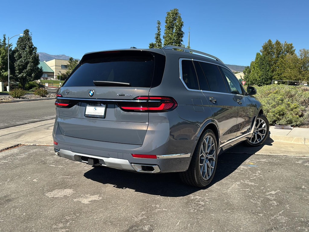 Certified 2026 BMW X7 xDrive40i Sports Activity Vehicle