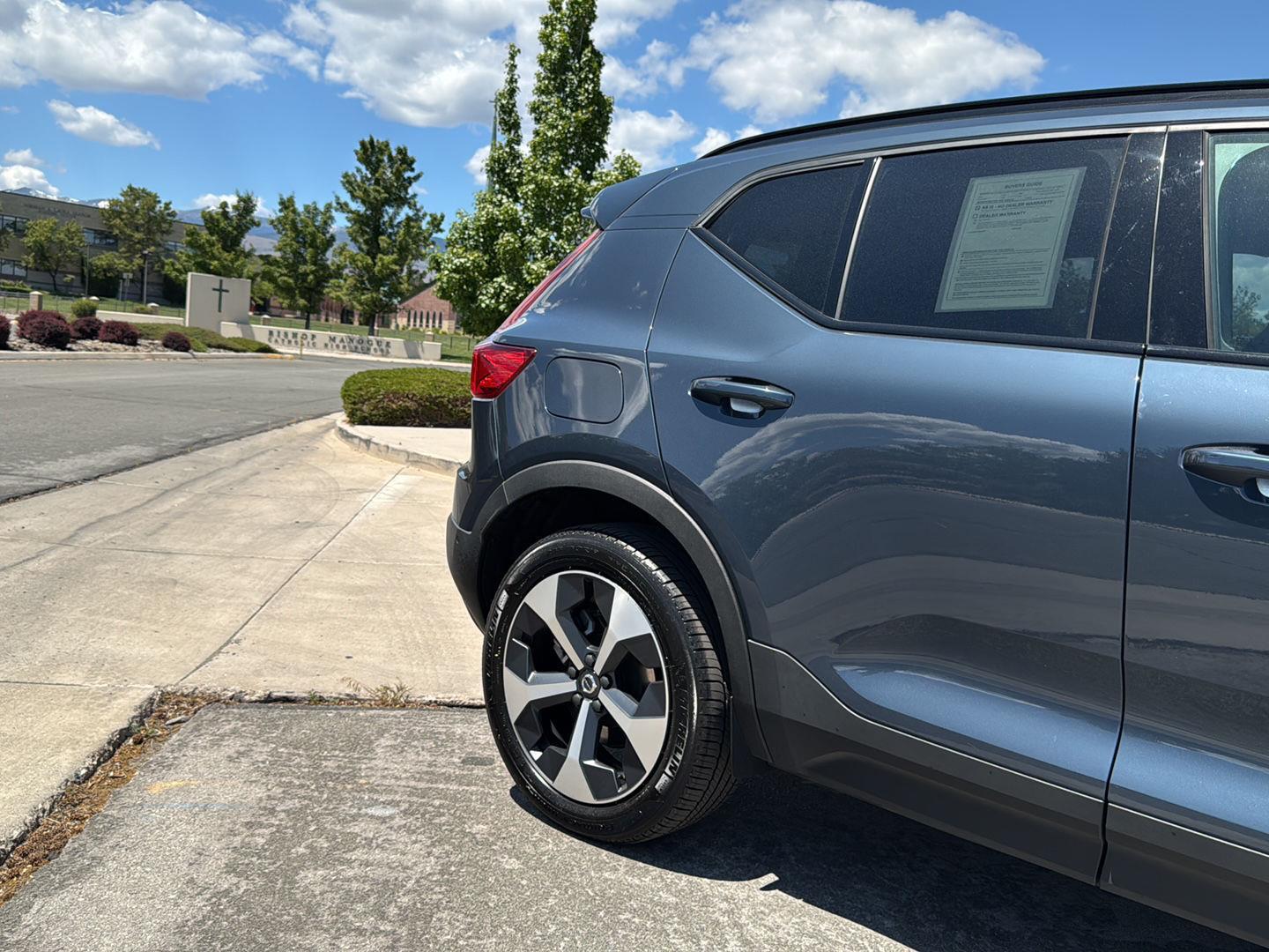 2026 Volvo XC40 Plus - Photo 16