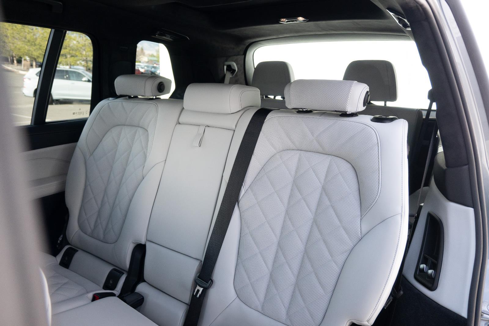 2026 BMW X7 40i - Photo 14