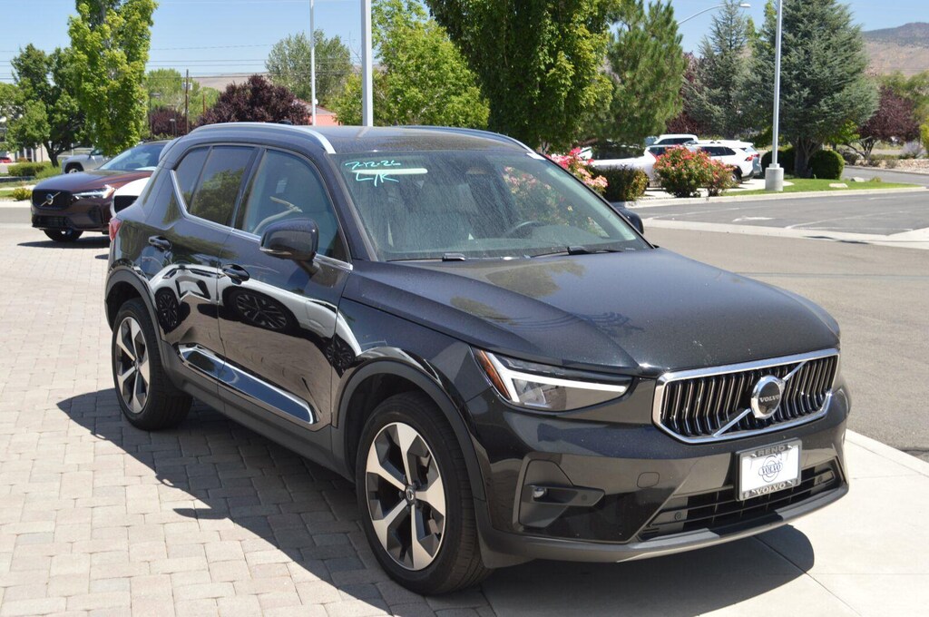 Certified 2023 Volvo XC40 Plus Bright Theme SUV