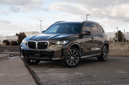 2025 BMW X5 M60i Sports Activity Vehicle