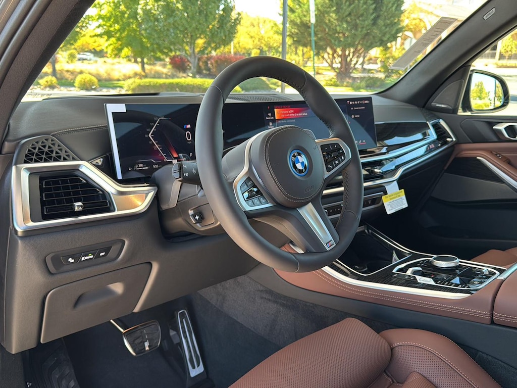 New 2026 BMW X5 xDrive50e Sports Activity Vehicle