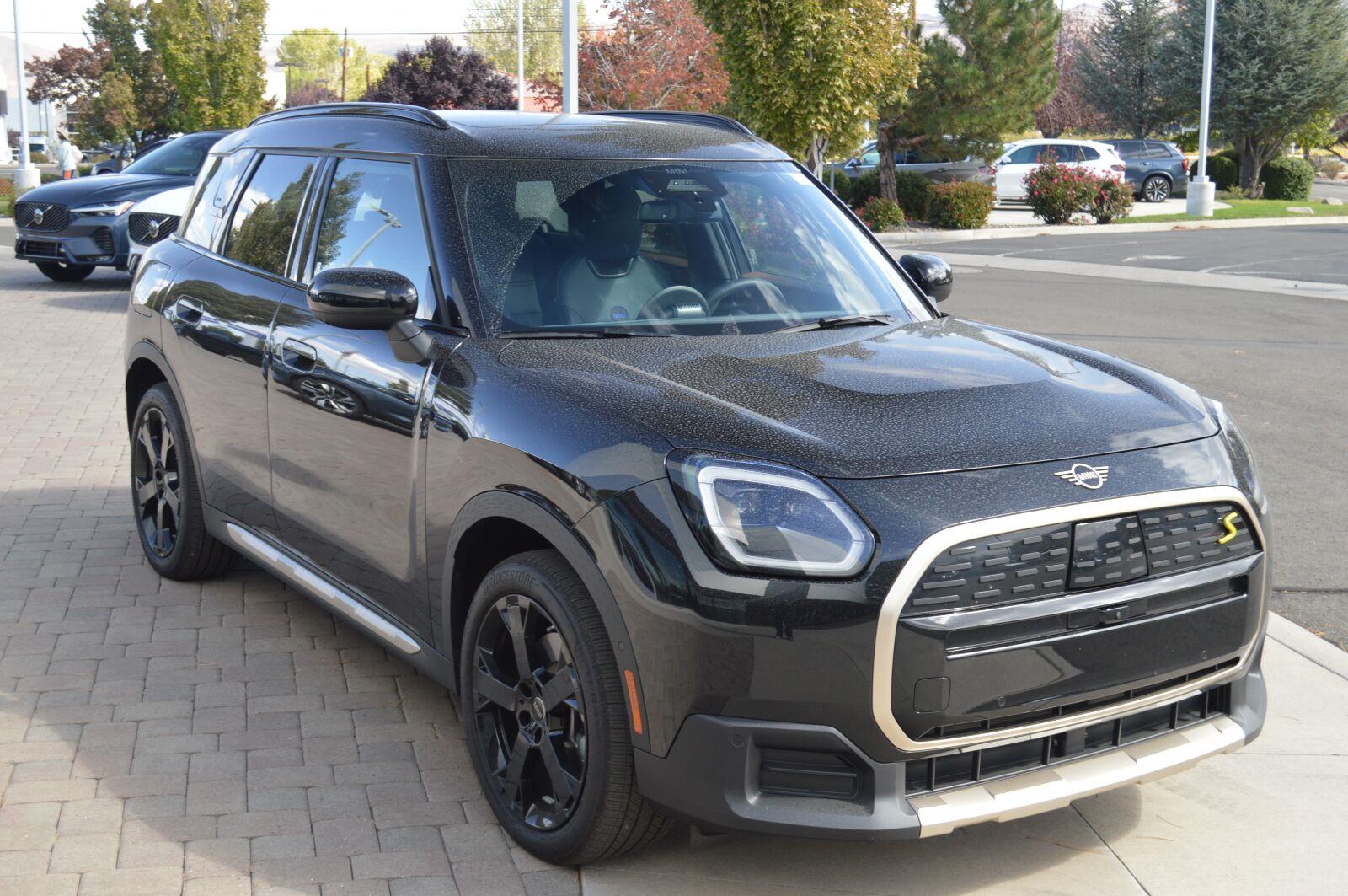 Certified 2025 MINI Countryman SE SUV