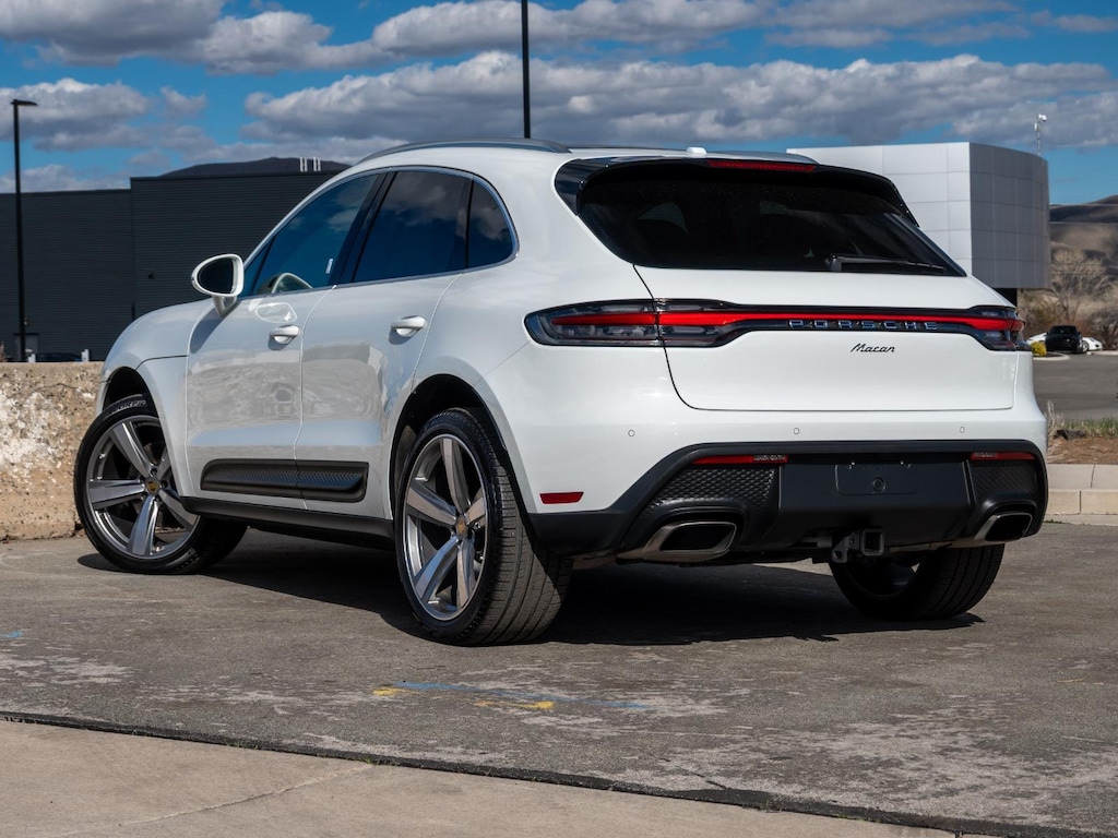 Certified 2025 Porsche Macan Base SUV