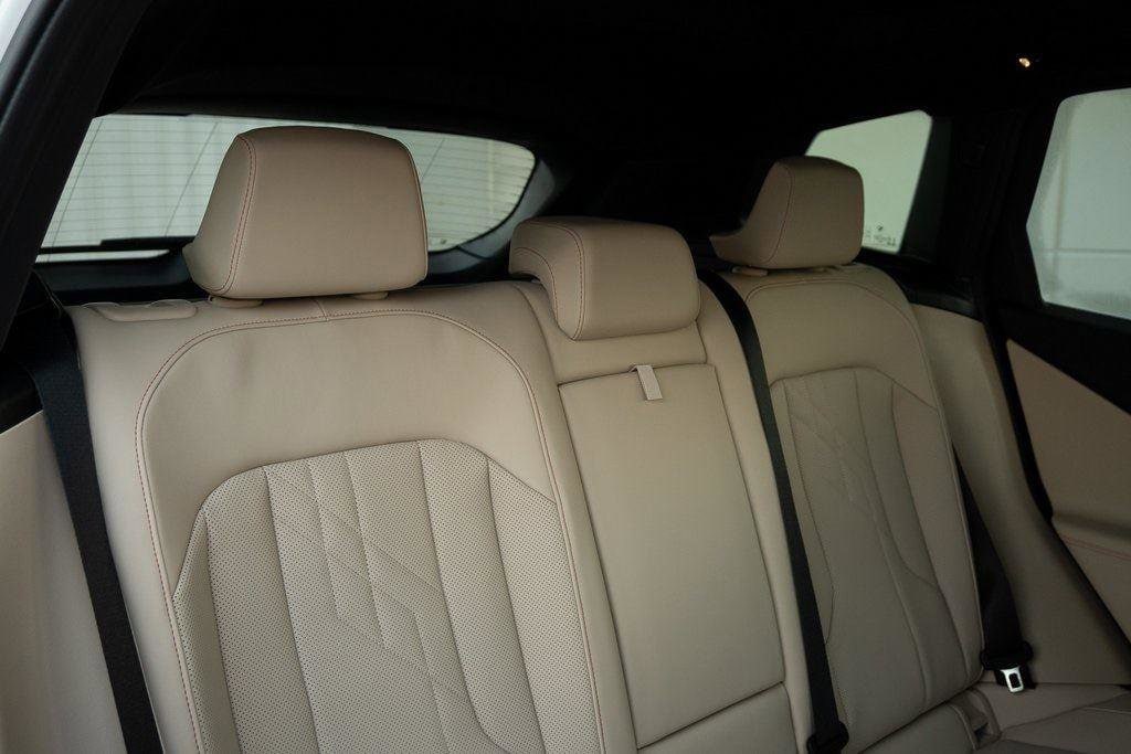 2026 BMW X3 30 - Photo 30