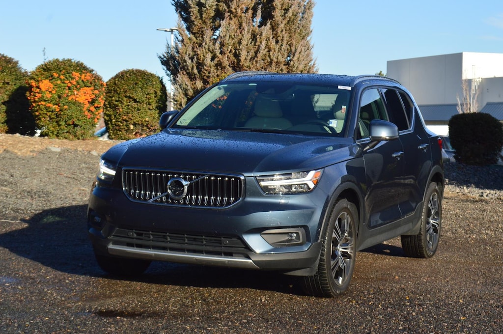 Used 2021 Volvo XC40 Inscription SUV