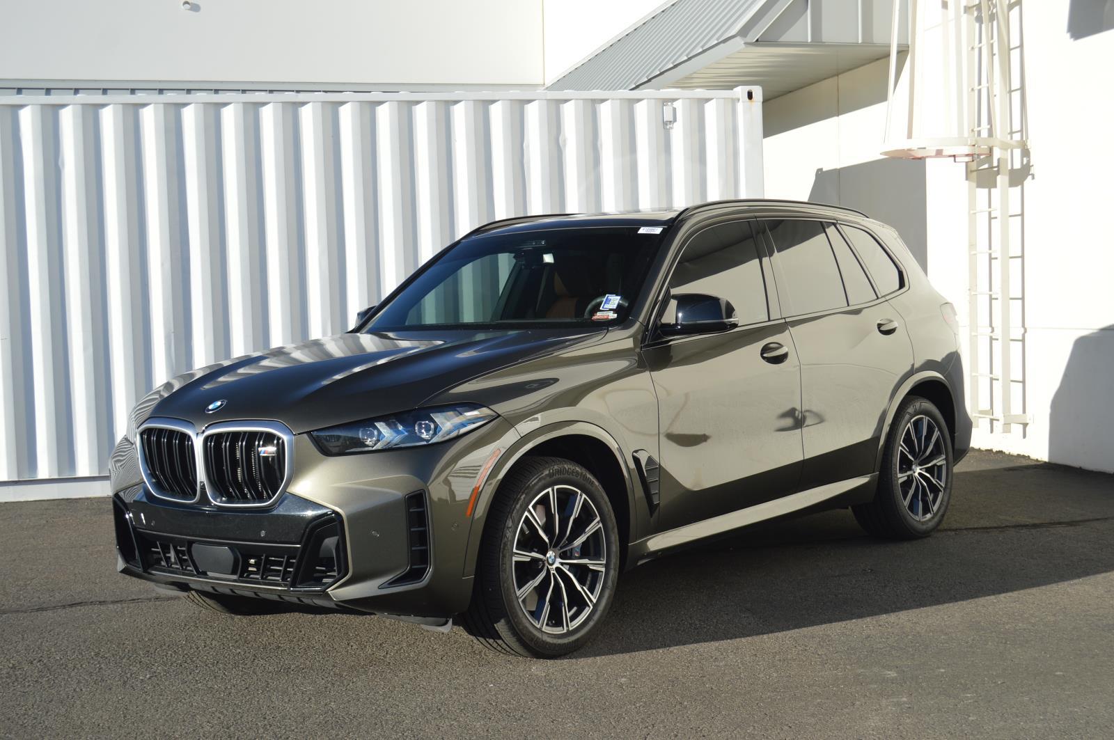 2025 BMW X5 M60i's photo