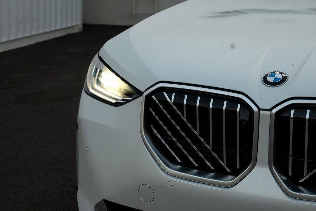 2026 BMW X3 30 - Photo 26