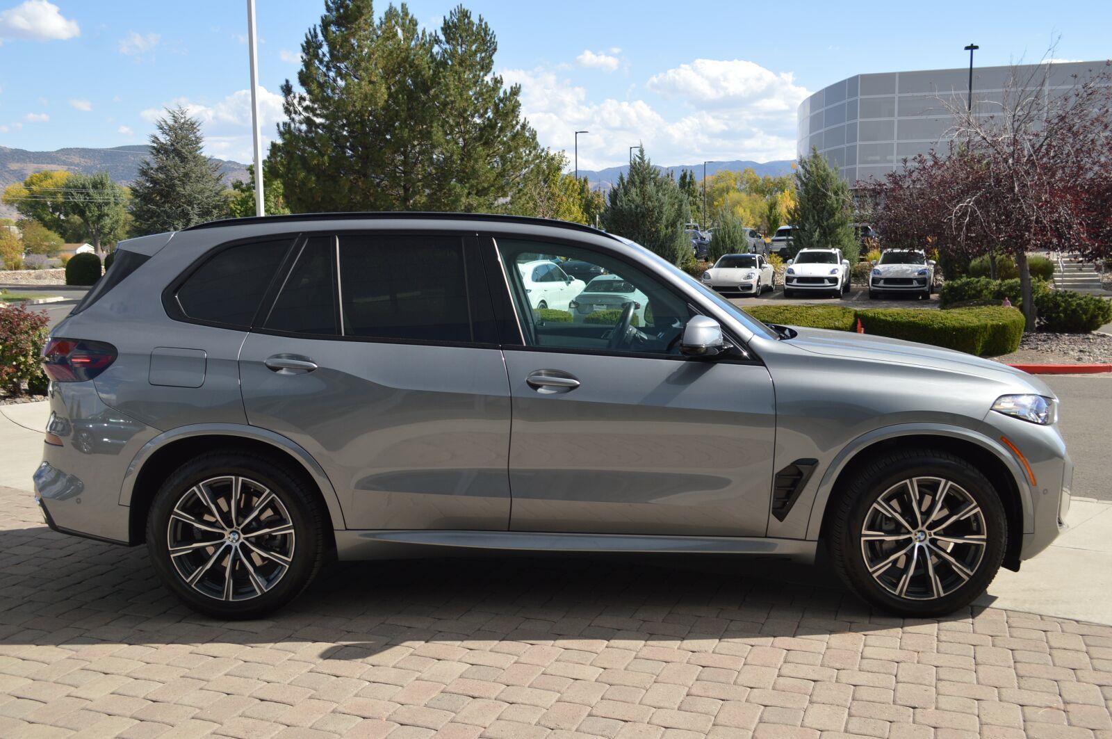 Certified 2026 BMW X5 xDrive40i Sports Activity Vehicle