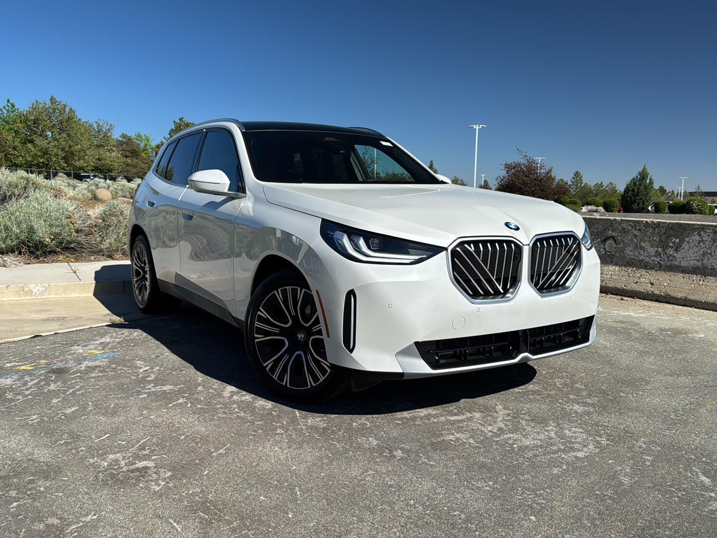 2026 BMW X3 30 XDRIVE's photo