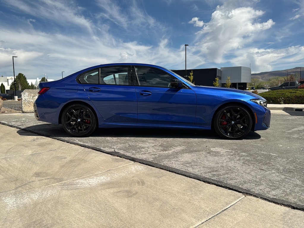 New 2026 BMW 3 Series 330i xDrive Sedan