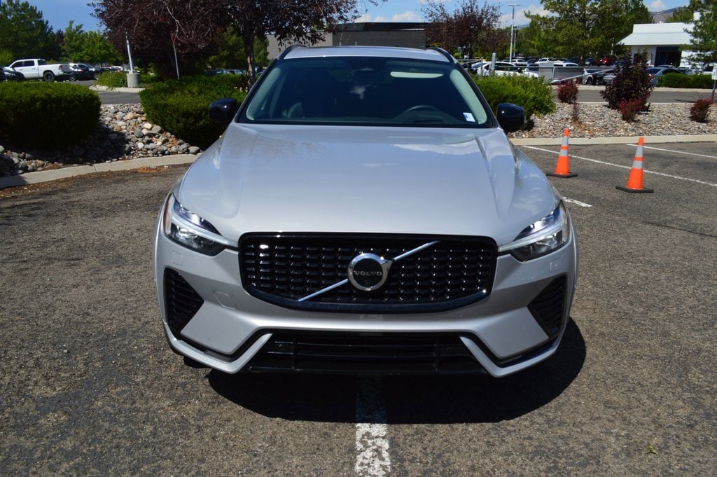 Certified 2023 Volvo XC60 Recharge Plug-In Hybrid Ultimate Dark SUV