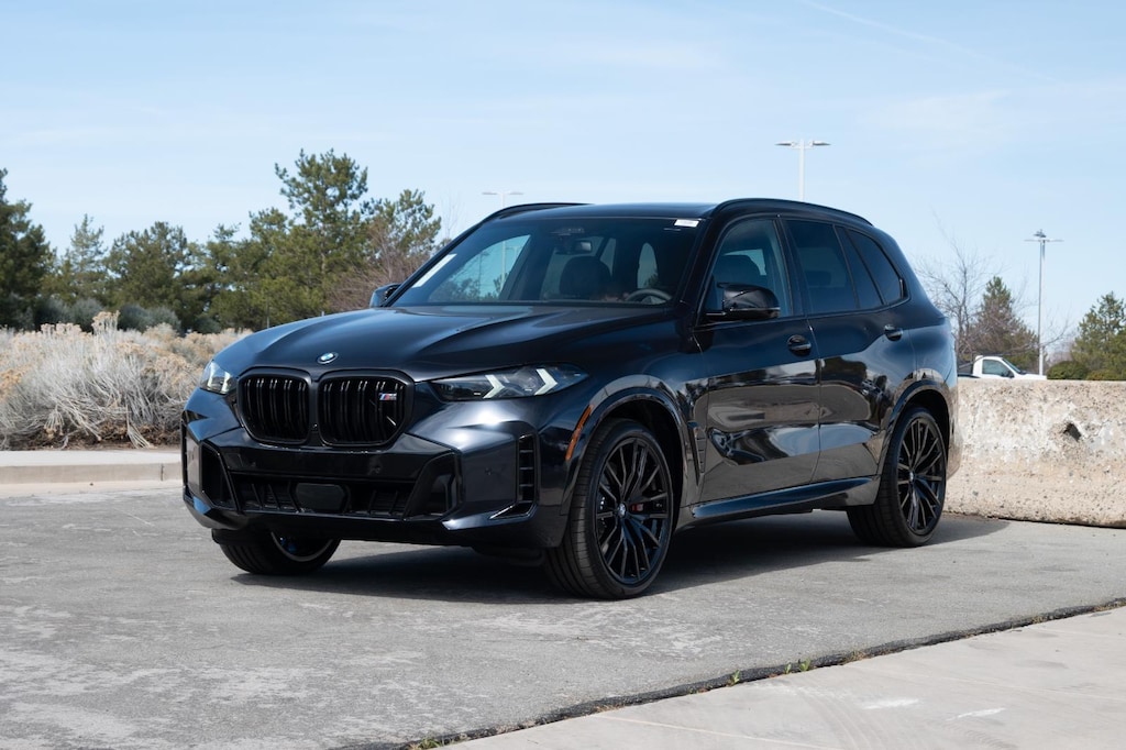 New 2026 BMW X5 M60i Sports Activity Vehicle