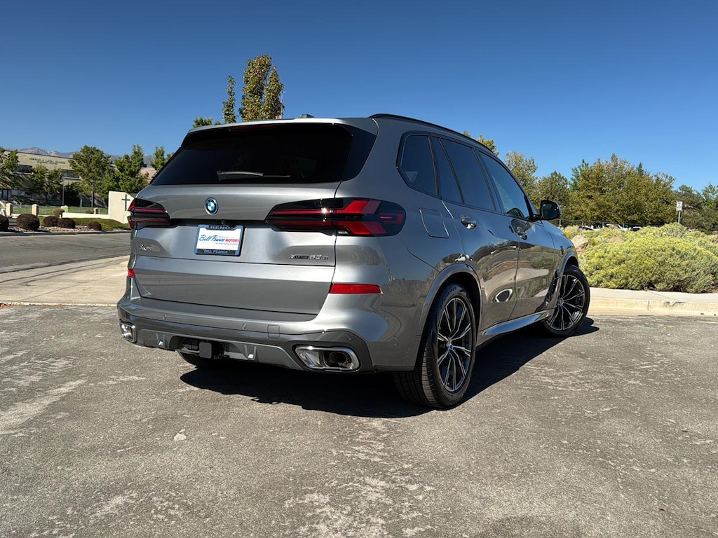 New 2026 BMW X5 xDrive50e Sports Activity Vehicle