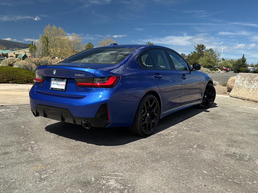 New 2026 BMW 3 Series 330i xDrive Sedan