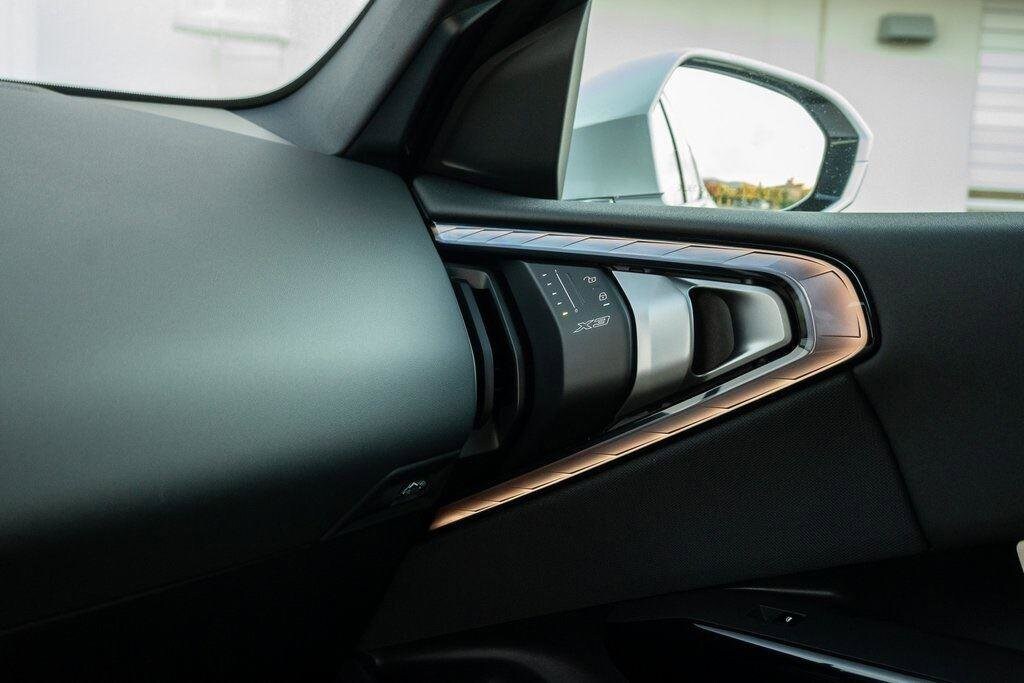 2026 BMW X3 30 - Photo 18
