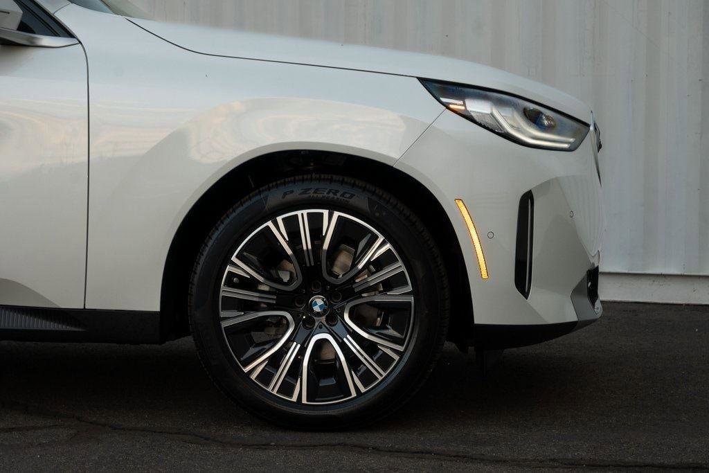 2026 BMW X3 30 - Photo 9